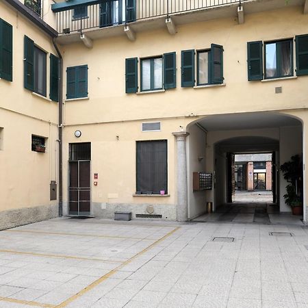 Comecasa Bright Terraced Apartment In Porta Romana Vicino Clinica Mangiagalli Мілан Екстер'єр фото